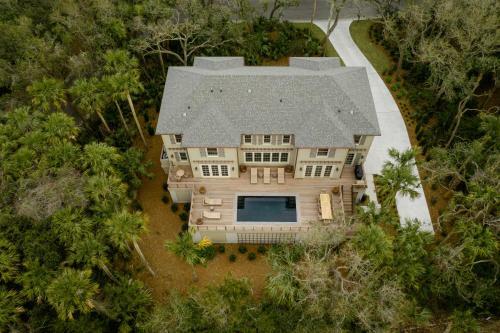 1 Nicklaus Lane
