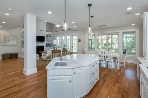 548 Oyster Rake Drive