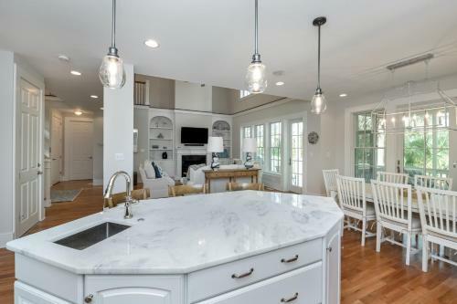 548 Oyster Rake Drive