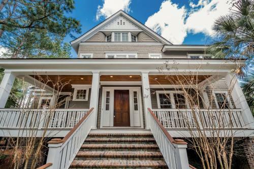 161 Flyway Drive