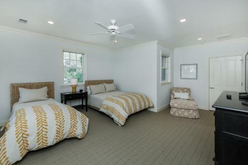 161 Flyway Drive
