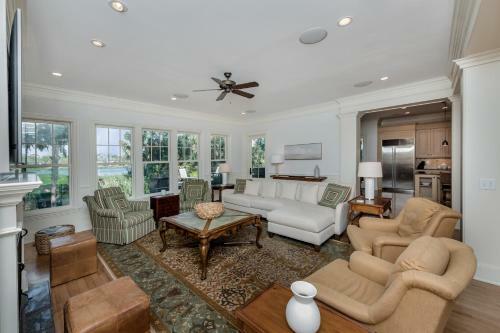 161 Flyway Drive