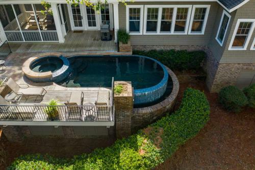 161 Flyway Drive