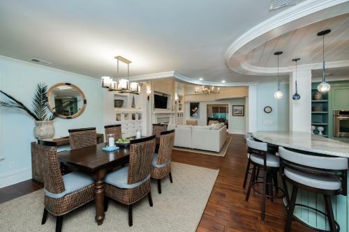 24 Surfsong Road