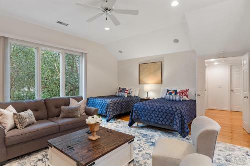 212 Glen Abbey
