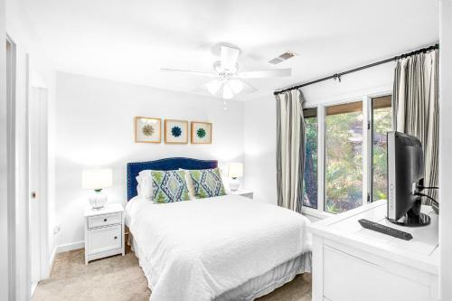 66 Inlet Cove