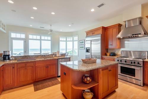 100 Surfsong Road
