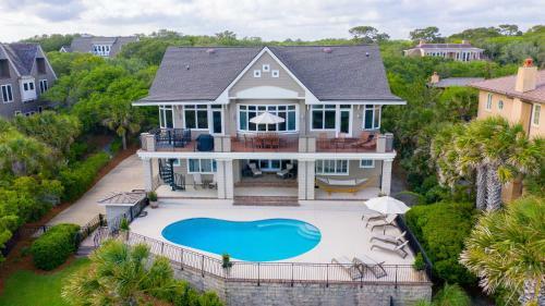 100 Surfsong Road