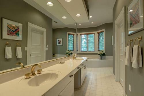 115 Bufflehead Drive