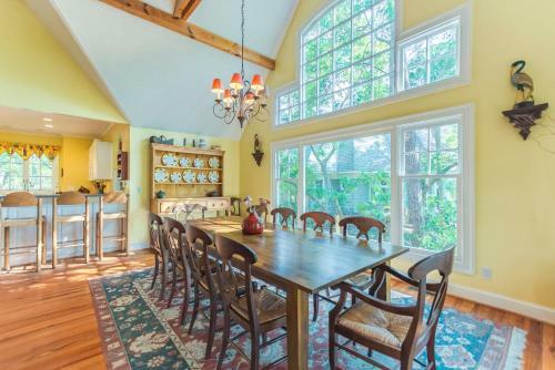 307 Palm Warbler Road