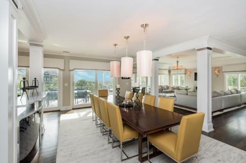 44 Surfsong Road
