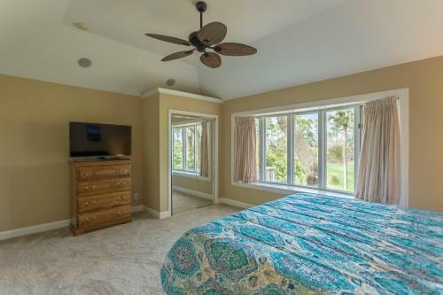 543 Oyster Rake Drive
