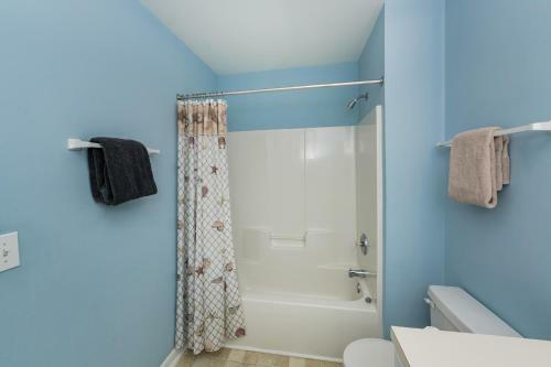 1022 Sparrow Pond Cottage