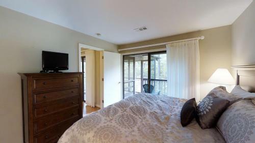 63 Inlet Cove Cottage