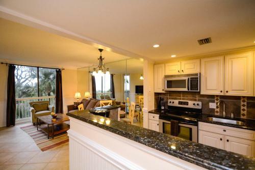2269 Shipwatch Villa