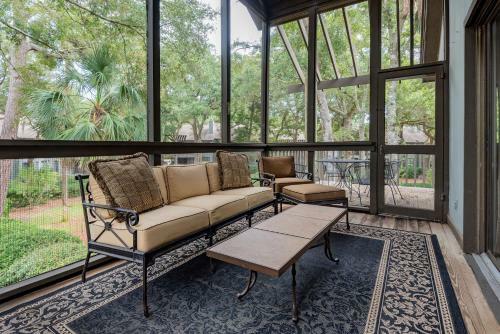 4516 Parkside Villa