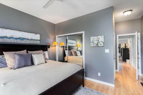4516 Parkside Villa