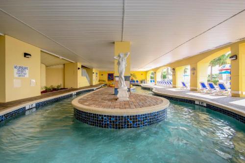 Aparthotel Oceanfront Condo Camelot By The Sea
