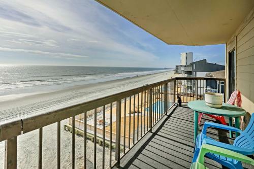 Apartamento Spacious Murrells Inlet Condo With Oceanfront Balcony