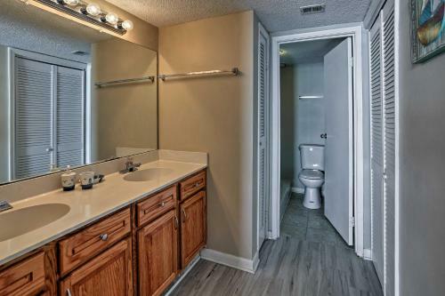 Apartamento Spacious Murrells Inlet Condo With Oceanfront Balcony