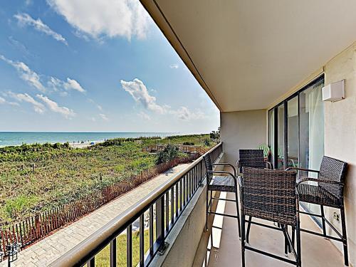 Apartamento Beachfront Condo #104 Condo