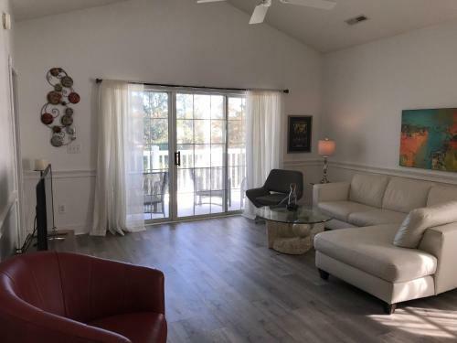 Apartamento Riverwalk 304-683 Condo