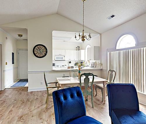 Apartamento River Walk 301-694 Condo