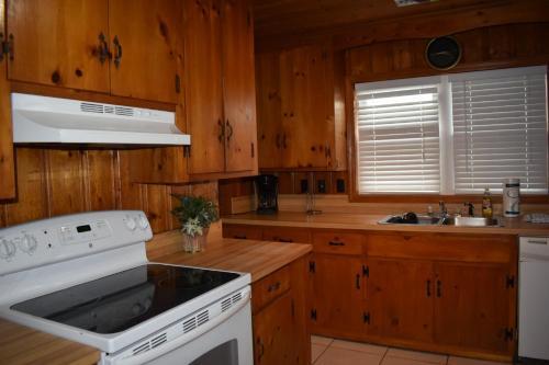 Admirals Roost Home