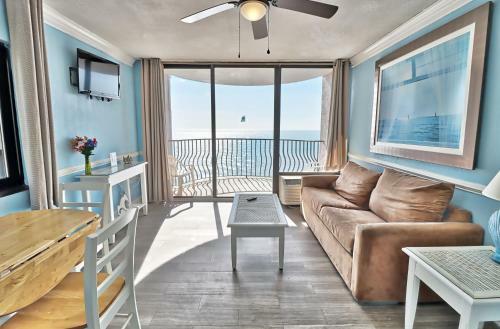 Aparthotel Suites At The Beach