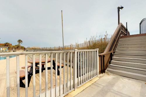 Beach Breezes