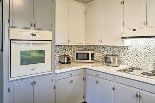 Canalfront Surfside Beach Home - Walk To Beach!