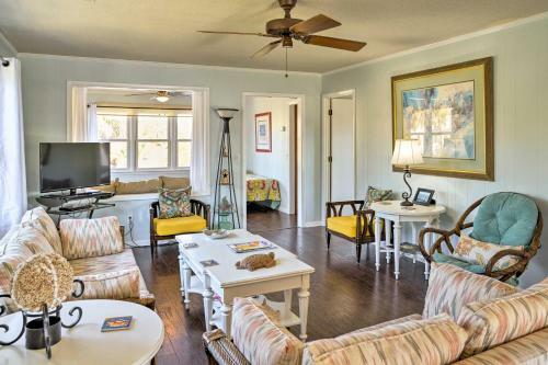 Canalfront Surfside Beach Home - Walk To Beach!