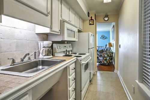 Apartamento Breezy Seaside Condo Near Myrtle Beach Attractions