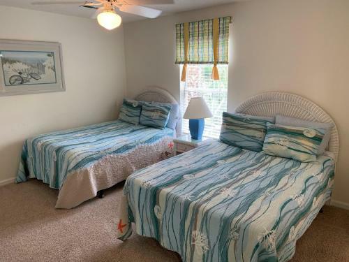 Beach Hutt Home