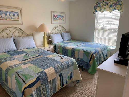 Beach Hutt Home
