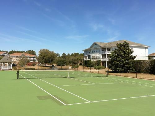 Apartamento New Listing! Coastal Condo With Pools On Golf Course Condo