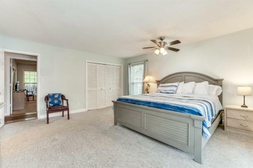 Cherry Grove Escape