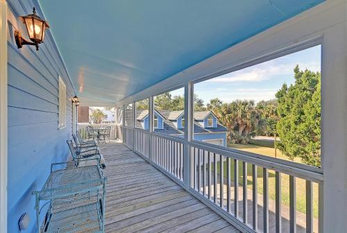 Charming Beach Home With Balconies & Lush Yard Home