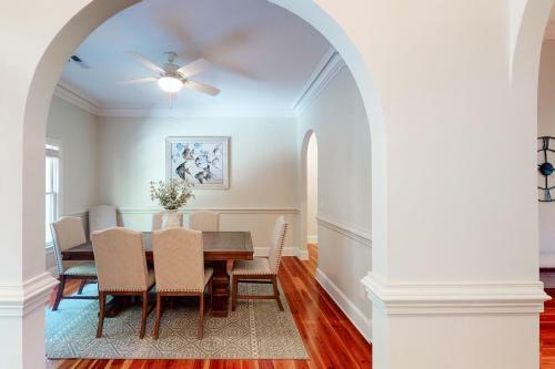 3074 Baywood