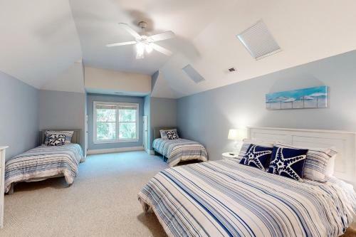 3074 Baywood