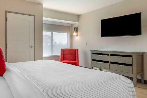 Cambria Hotel Rock Hill - University Center