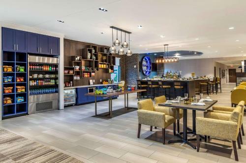 Cambria Hotel Rock Hill - University Center