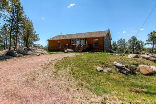 Spacious Black Hills Home With Deck And Panoramic Views