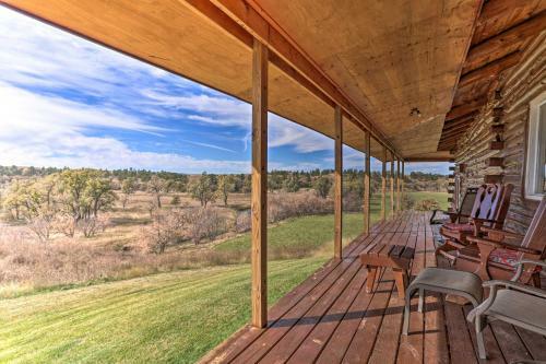 Custom Belle Fourche Cabin Big Group Retreat