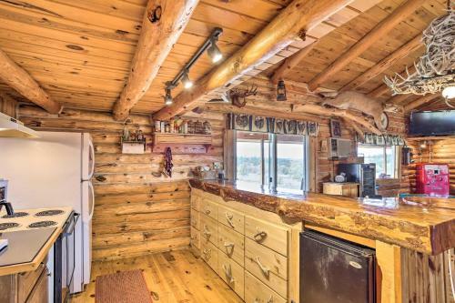 Custom Belle Fourche Cabin Big Group Retreat