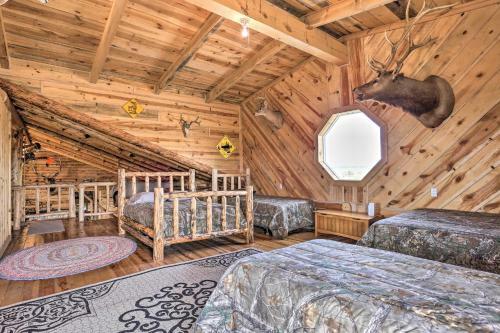 Custom Belle Fourche Cabin Big Group Retreat