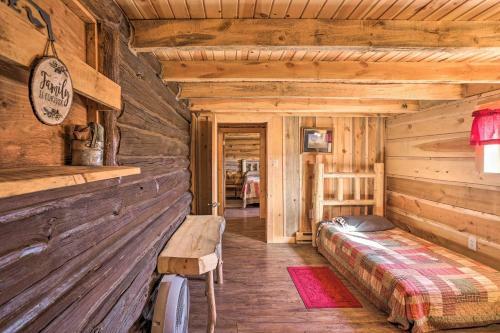 Custom Belle Fourche Cabin Big Group Retreat