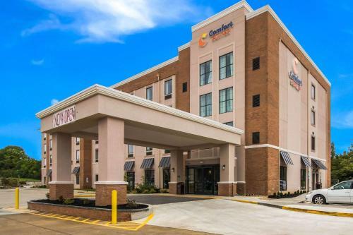 Hotel Comfort Suites
