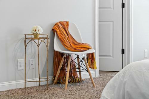 Bright & Dreamy Home Away From Home