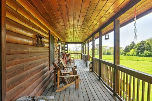 Private Riceville Mtn Cabin With Wraparound Porch!